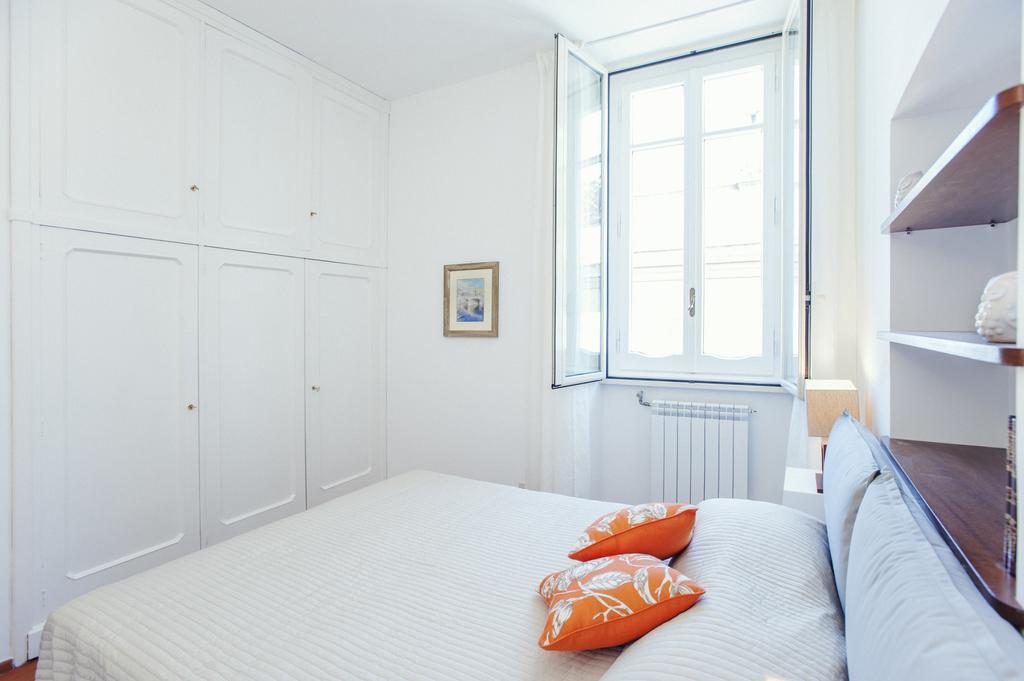 Lungaretta3 * Roma